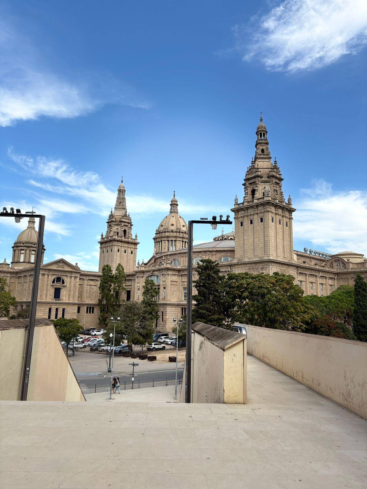 Zdjęcie Barcelona 2025 (5)35c8f72f-3224-44ee-96c9-ed7bb9275fb0.jpg w galerii Wycieczka po Europie - Barcelona